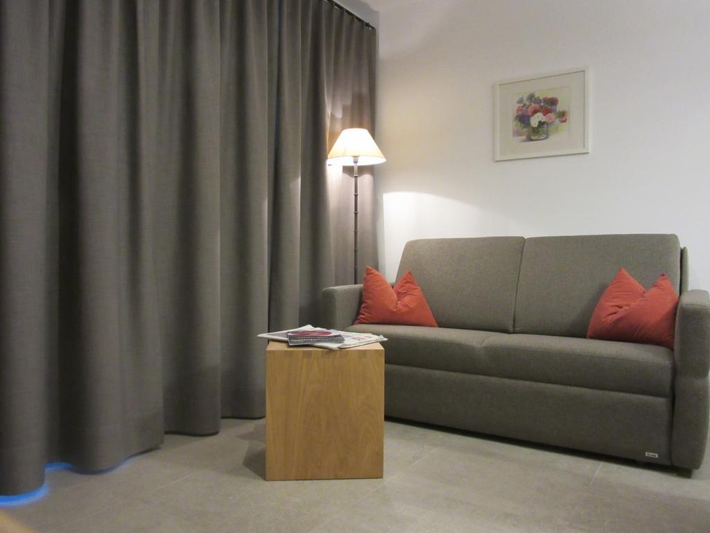 Ferienwohnung Haus Bachmann Innichen Exterior foto