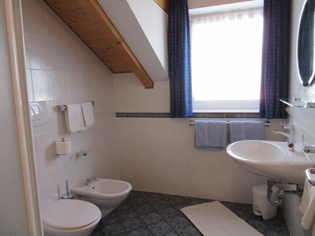 Ferienwohnung Haus Bachmann Innichen Exterior foto