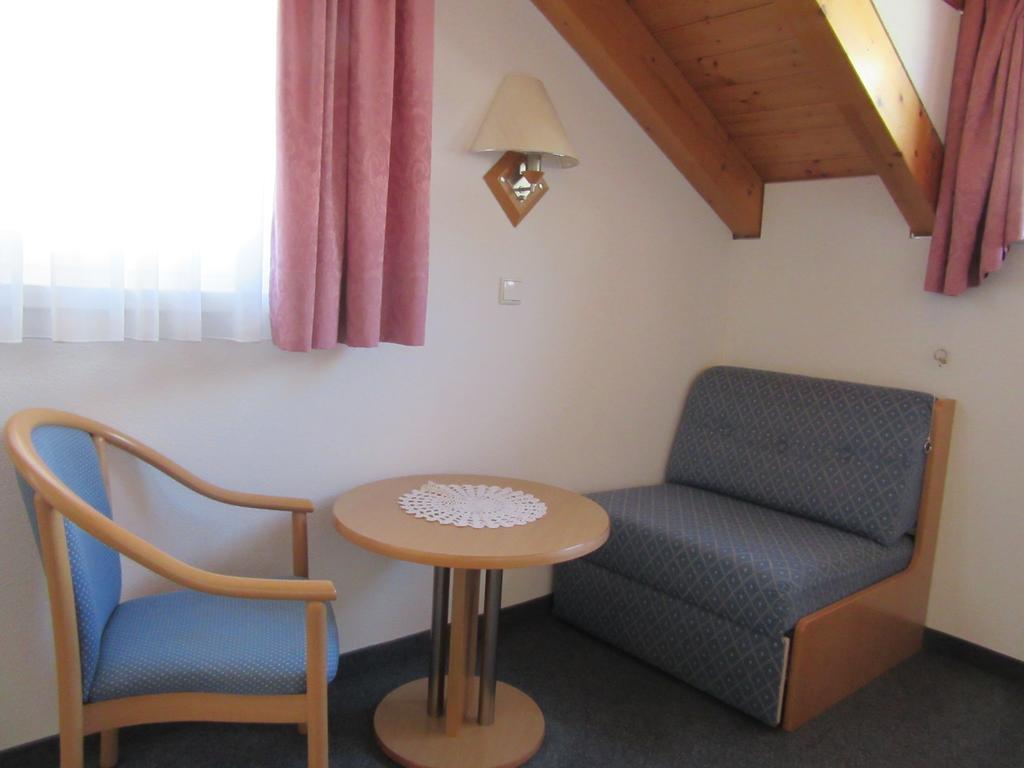 Ferienwohnung Haus Bachmann Innichen Exterior foto