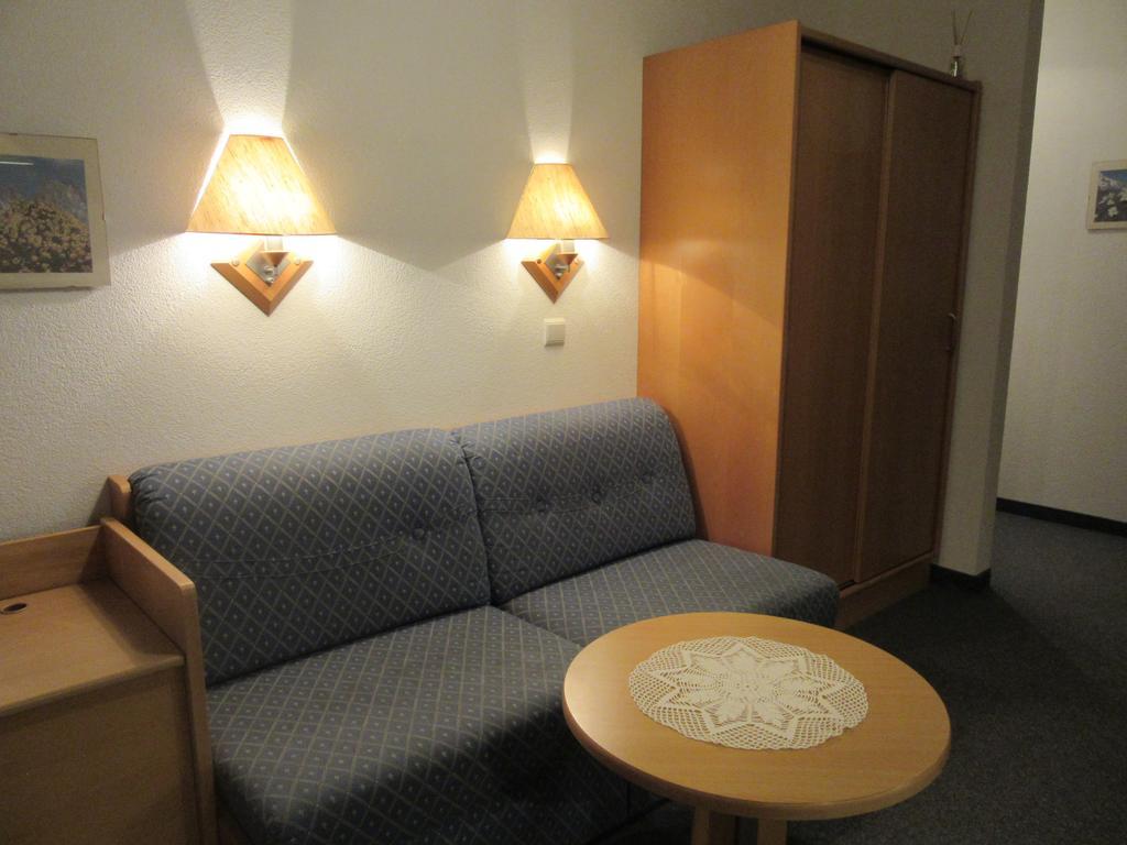 Ferienwohnung Haus Bachmann Innichen Exterior foto